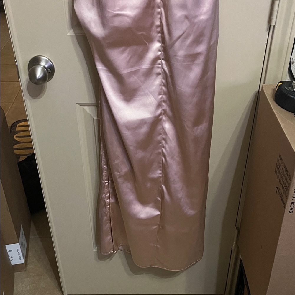 Elegant Strapless Cocktail Dress in Rose Gold Satin - Picture 4 of 4